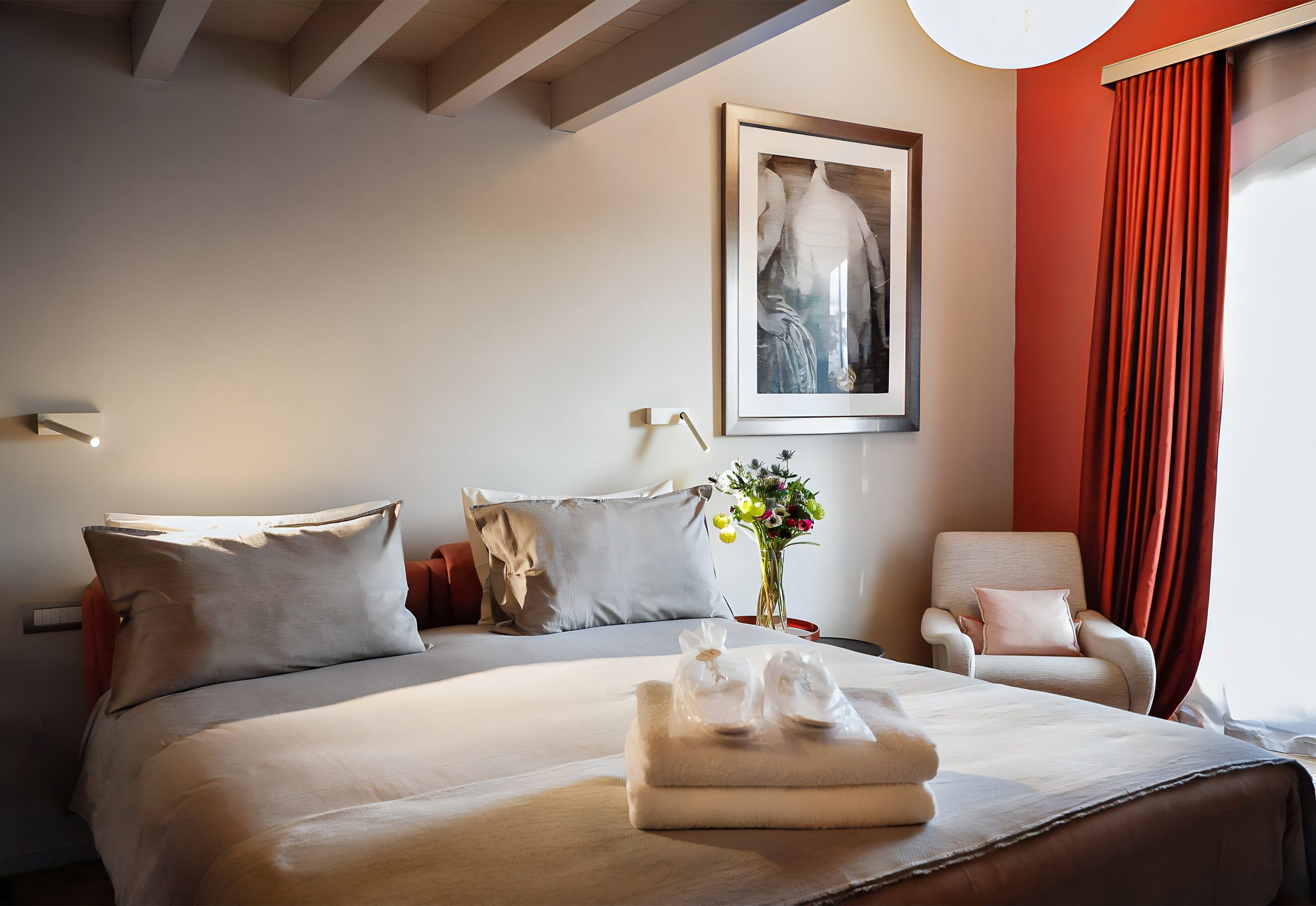 Il Mulino Relais suites and bedrooms